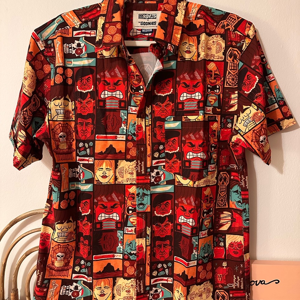RSVLTS Goonies Tiki
